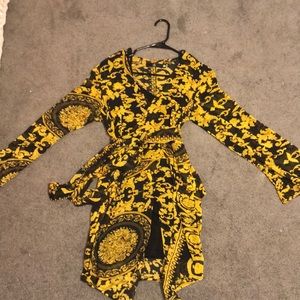 Black and yellow patterned tie dress